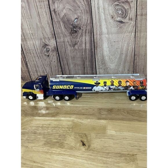 Sunoco Limited Edition Nascar Fuel Tanker - Picture 8 of 11
